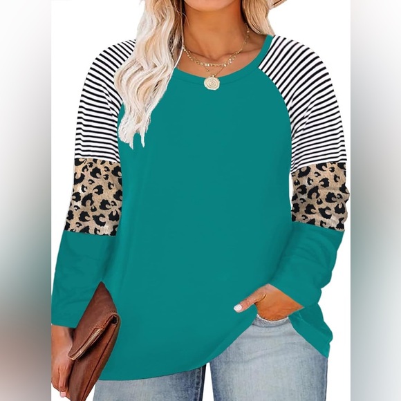 Rosriss - Women’s Color Block Long Sleeve T-Shirt Plus Size‎ NWT - Sz. 26 - Picture 1 of 6